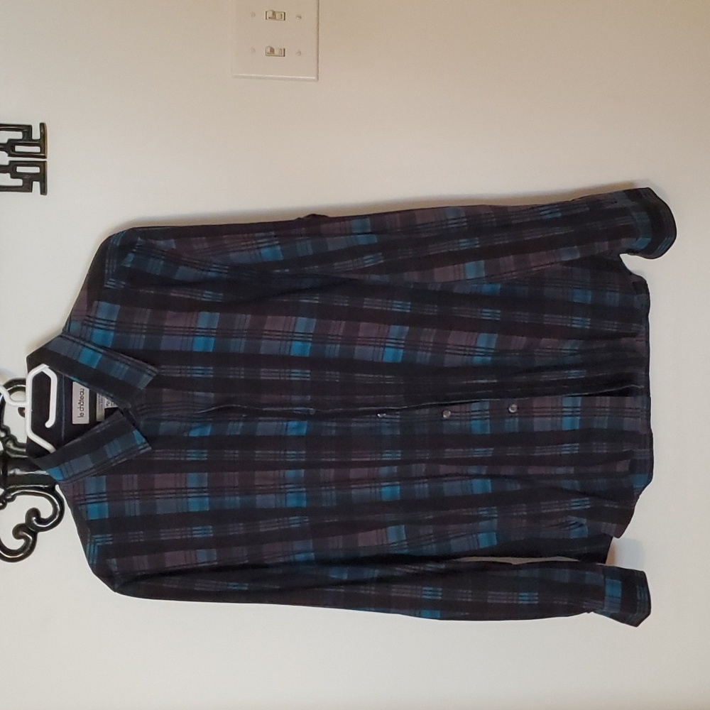 Le Chateau Mens Large Dress Shirt
